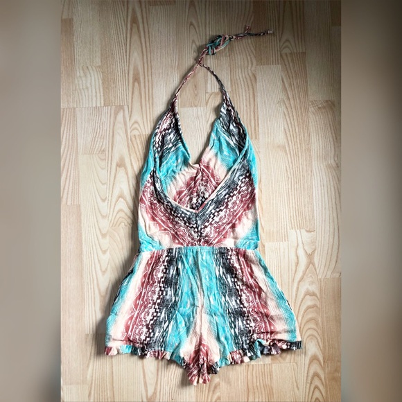 Colorful Romper - Picture 2 of 4